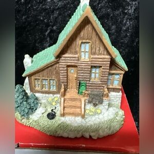 Liberty Falls Collector’s Club AH133 Trapper “Big Mike’s” Cabin 1997